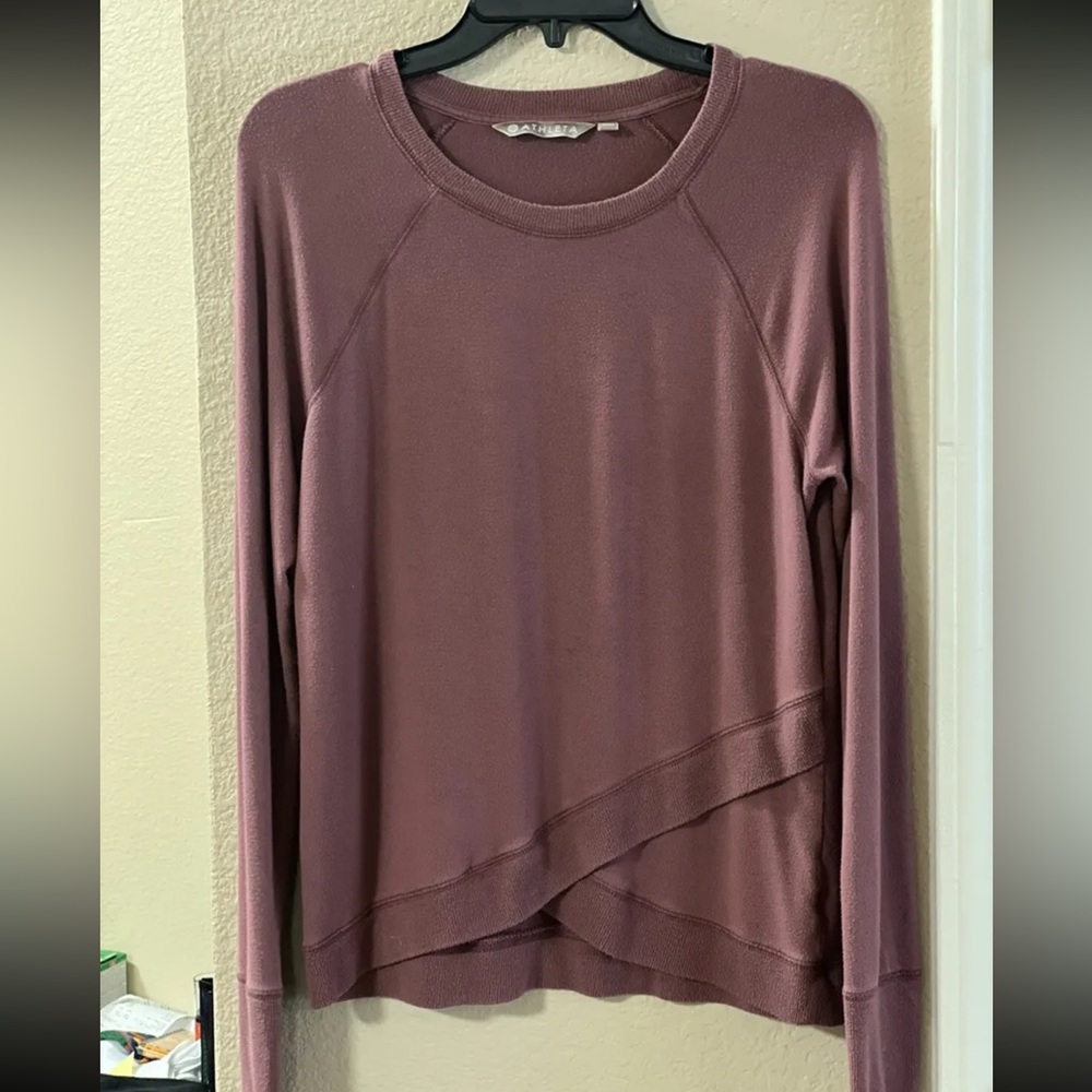 Athleta Womens Size S Purple Long Sleeve Shirt